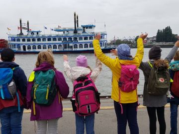 Grundschulkinder der OGGS Falkenberg an der Elbe in Hamburg