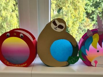 Selbstgebaute Laternen der BEB der offenen Ganztagsschule Gottfried-Keller in Norderstedt